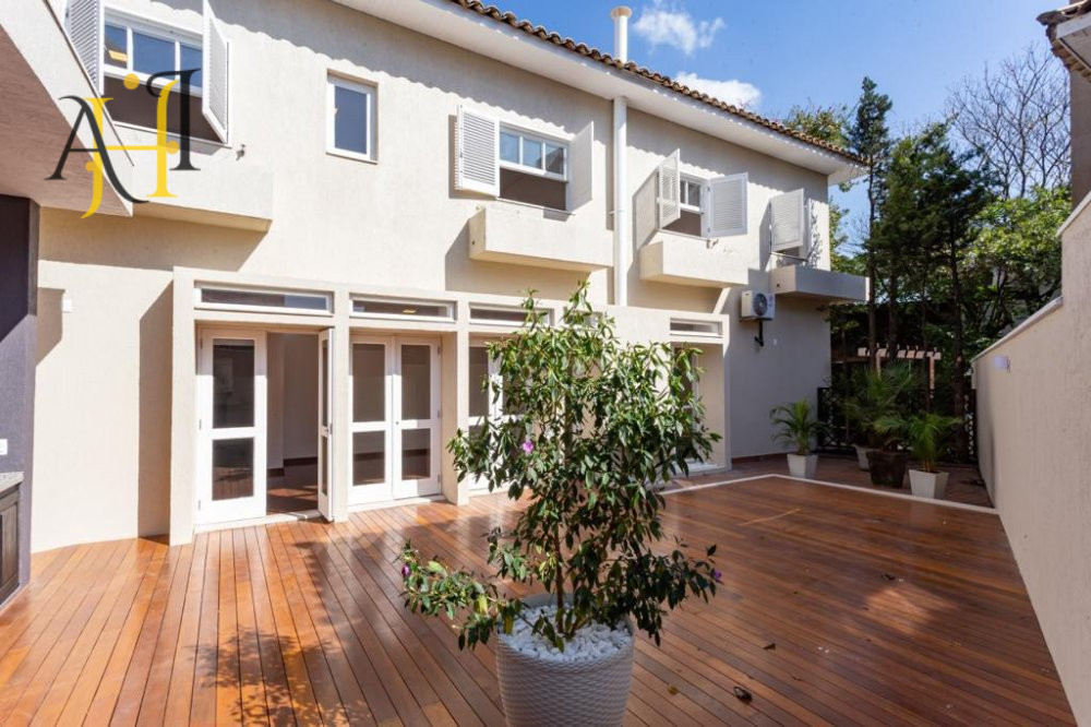 Casa em condomnio  venda  no Retiro Morumbi - So Paulo, SP. Imveis